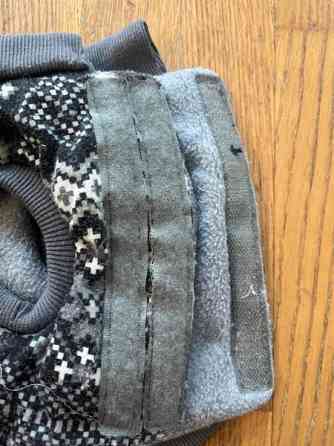 Kaksi pukua pienelle koiralle / pennulle Лахти