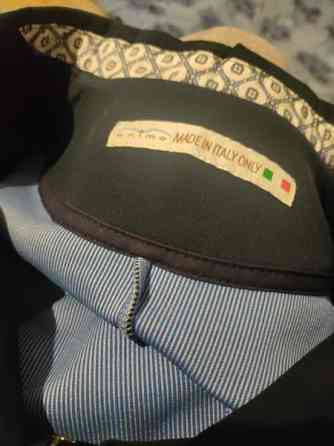 Kisavaate paketti. Valkoiset housut / paita / ja animo kisatakki Лохья