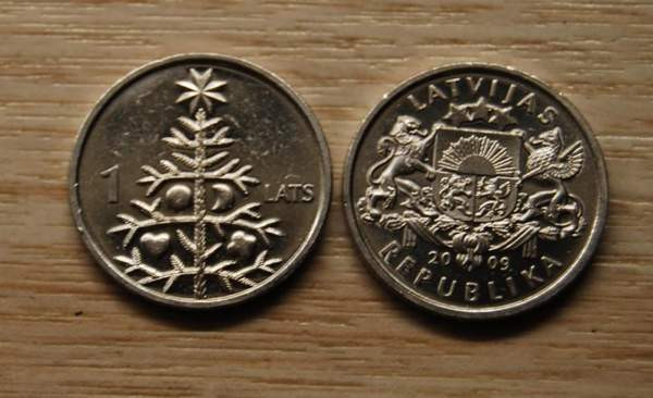 1 lats 2009 Latvia, JOULUKUUSI, Christmas tree Helsinki - изображение 1