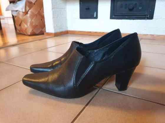 Via Uno mustat avokkaat Imatra