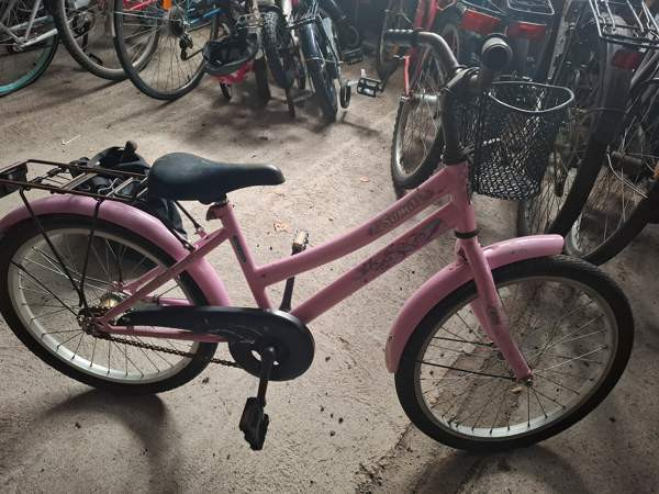 Myyn polkupyörän tytölle. Mikkeli - photo 1