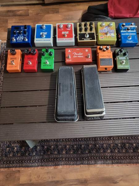 Efektejä sähkökitaralle Nurmijaervi – foto 1