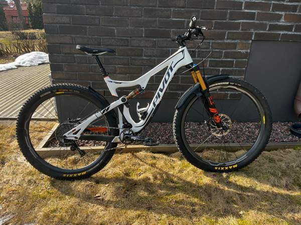 Pivot Mach 429 Trail 2017 L Helsinki - изображение 2