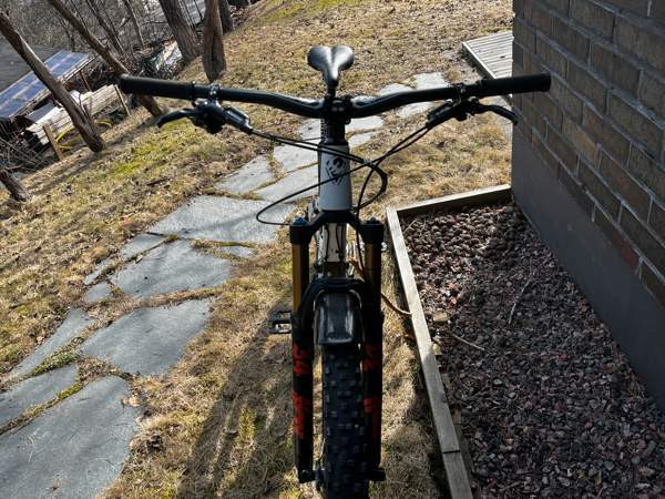 Pivot Mach 429 Trail 2017 L Helsinki - изображение 3