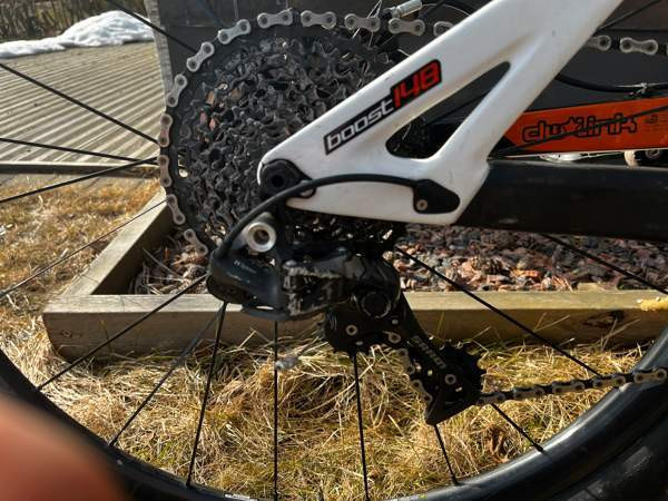 Pivot Mach 429 Trail 2017 L Helsinki - изображение 4