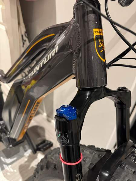 Tunturi Emax Me 2023 koko S Йоэнсуу - изображение 2