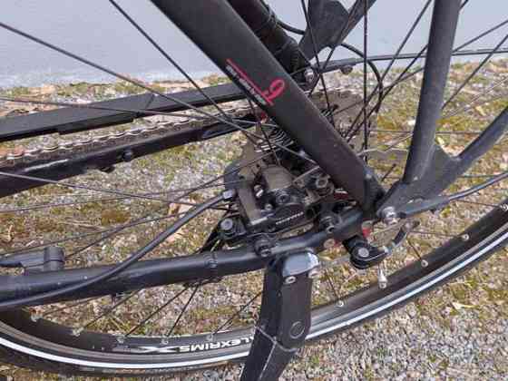 Sähköpyörä Sinus Tria 9, 28", 2 akkua, 2 laturia, 2x renkaat ym. Janakkala