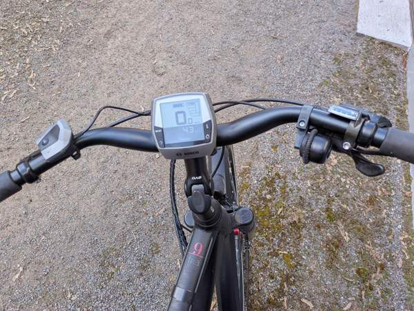 Sähköpyörä Sinus Tria 9, 28", 2 akkua, 2 laturia, 2x renkaat ym. Janakkala – foto 3