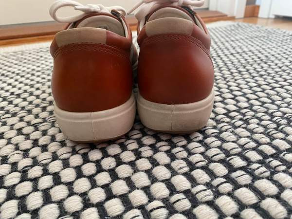 Varattu Ecco nahkakengät kokoa 40 Nokia - photo 4