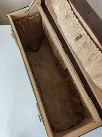 Vanha matkalaukku U.Shwartz Jyväskylä