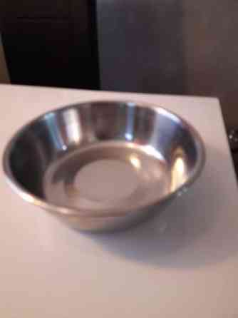 koiran vesikuppi ja ruokakuppi Киркконумми