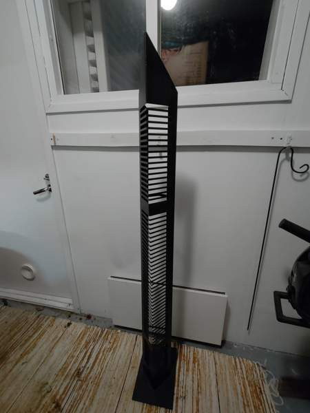 Myydään cd-levyteline Kempele – foto 1