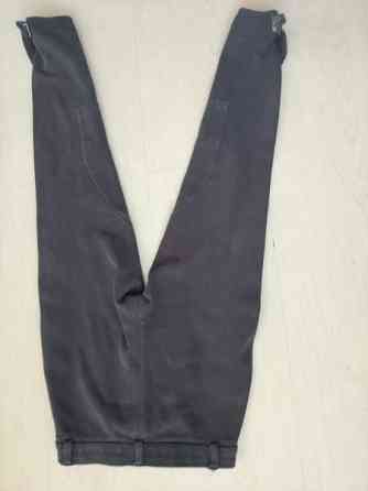 Kahdet ratsastushousut Oulu