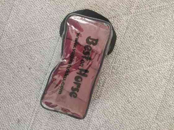 Viininpunaiset joustopintelit Куопио