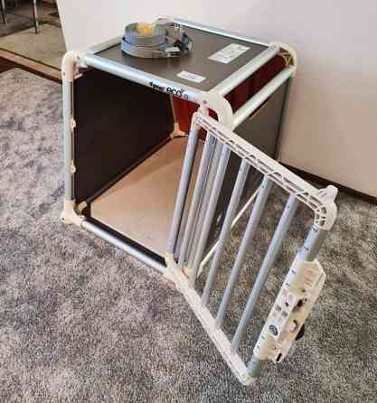 Koiran autohäkki 4Pets ECO 1 Yloejaervi