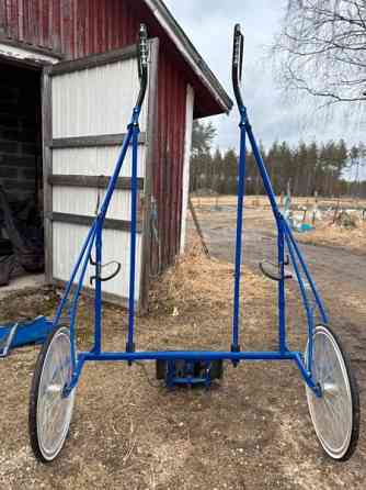 Kilpakärryt Royal Kurikka