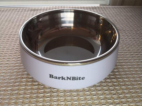 Ruostumattomasta teräksestä valmistettu koiranruokakulho Форсса - изображение 1