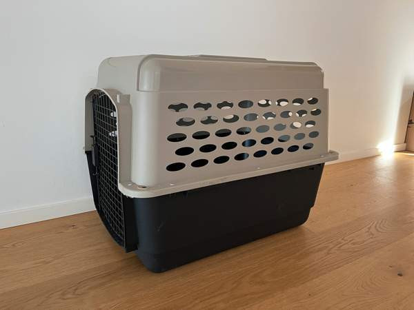 Petmate-kuljetuslaatikko M/L Helsinki - изображение 1