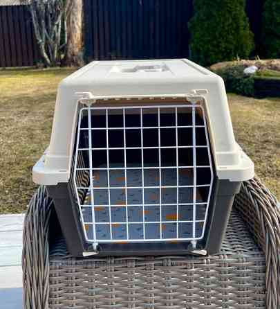 Pienen koiran tai kissan kuljetuskori Kotka