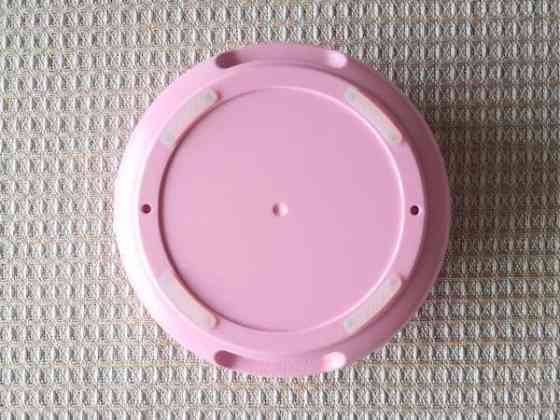 Ruostumattomasta teräksestä valmistettu ruokakuppi Форсса