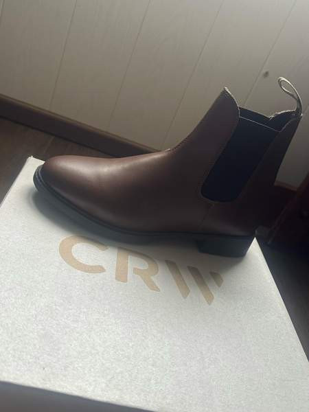 Crw kengät Вихти - изображение 1