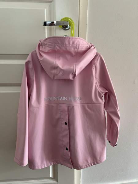 Mountain horse ratsastus-sadetakki 130cm Porvoo - valokuva 1