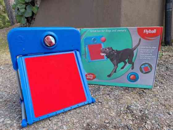 Flyball teline koiran kanssa harrastamiseen. Lieto