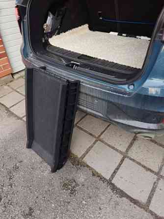 Nousuramppi lemmikille. Lahti