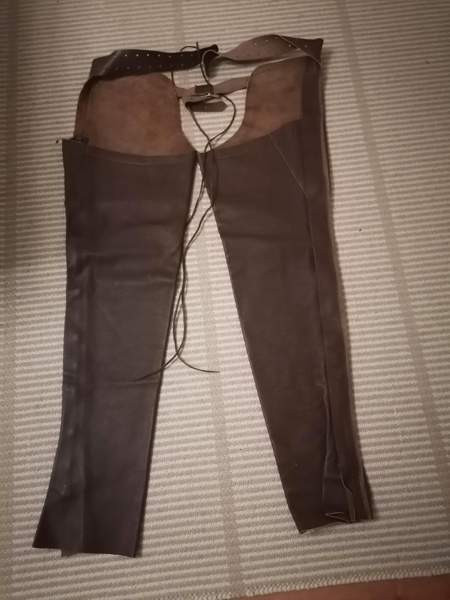 Nahkachapsit Jyvaeskylae – foto 2