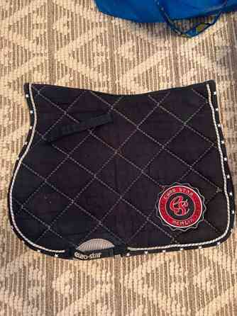 Kaksi satulahuopaa FULL Iisalmi