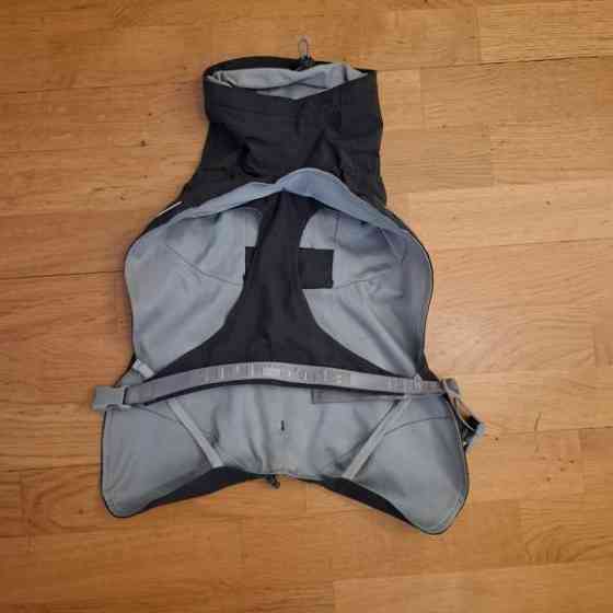 Hurtta monsoon sadetakki Tampere