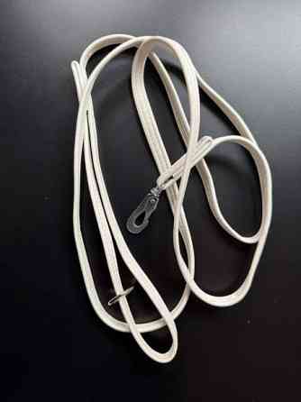 Valkoinen nahkahihna 180cm Mikkeli