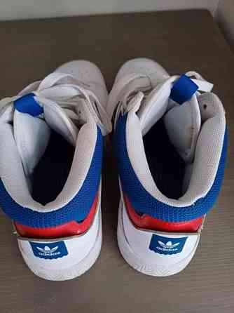 Adidas tennarit 42 2/3 Kokkola