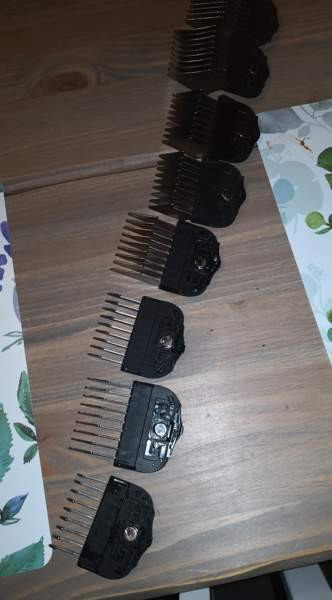 Myydään trimmauskoneen Andis Ultraedge talloja sekä suht uusi terä! Porvoo – foto 1