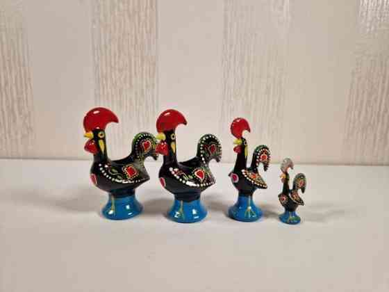Vintage käsinmaalattu "Good Luck Rooster" koristekukko 4 kpl, metallia Lahti