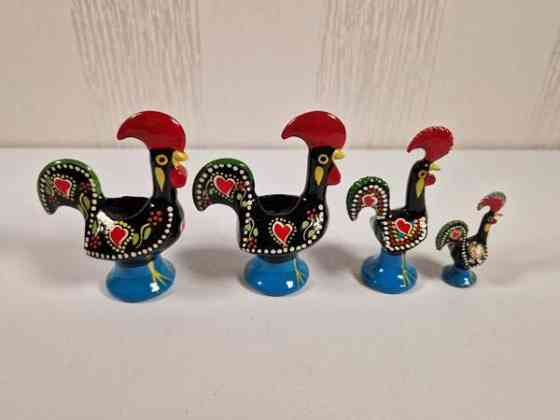 Vintage käsinmaalattu "Good Luck Rooster" koristekukko 4 kpl, metallia Lahti