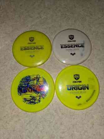 Myydään frisbeegolf kiekkoja Rauma