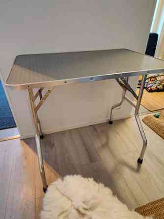 Trimmauspöytä Maentsaelae