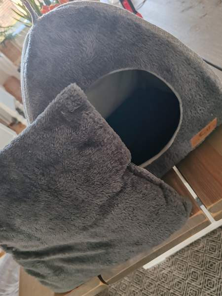 Kissan pesä, peti Salo – foto 2