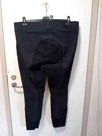 Kahdet isot r.housut 52 ja 54 Alavus