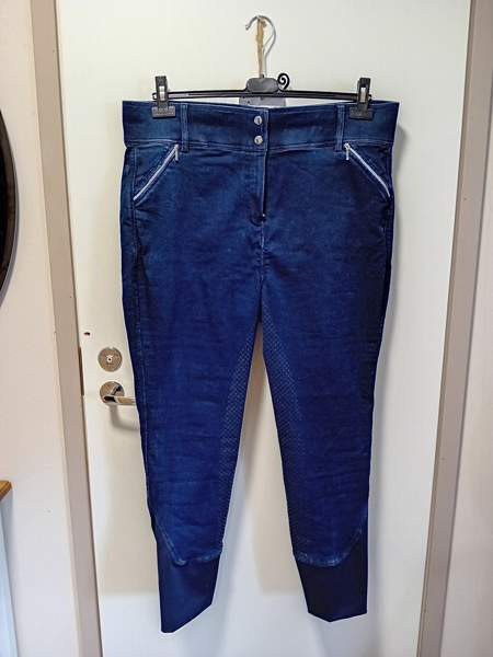 Kahdet isot r.housut 52 ja 54 Alavus – foto 3