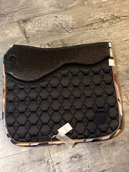 Käyttämätöntä hevostavaraa Humppila - valokuva 1