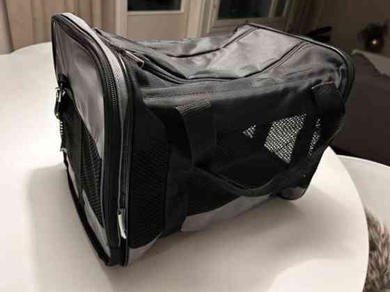 Lemmikin kantolaukku Эспоо