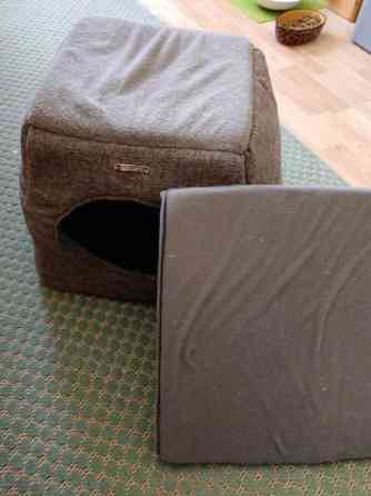 Kissan peti/pesä. Lahti