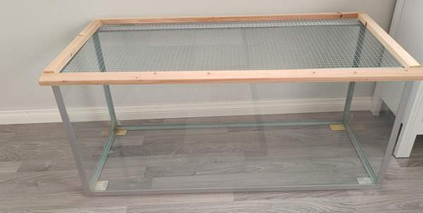 Terraario ja tarvikkeita ym Siilinjärvi - valokuva 1