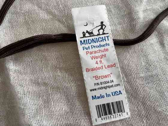 Uusia näyttelyhihnoja koiralle. Laskuvarjokankaasta valmistettu Lohja