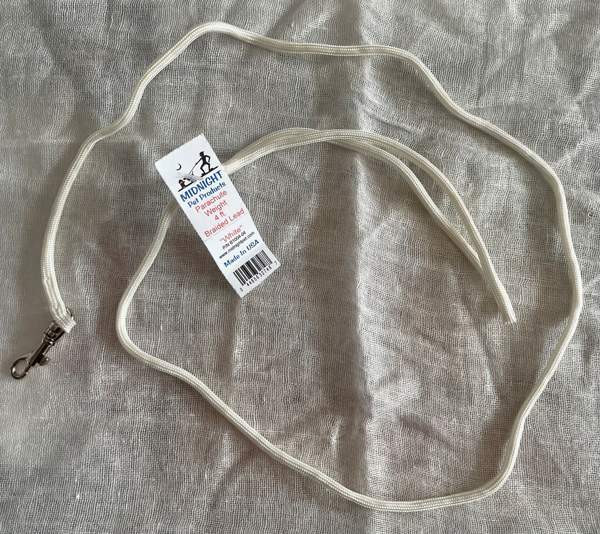 Uusia näyttelyhihnoja koiralle. Laskuvarjokankaasta valmistettu Lohja - valokuva 4