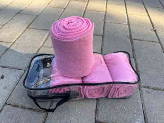 Vaaleanpunaiset fleecepintelit / Full Tuusula