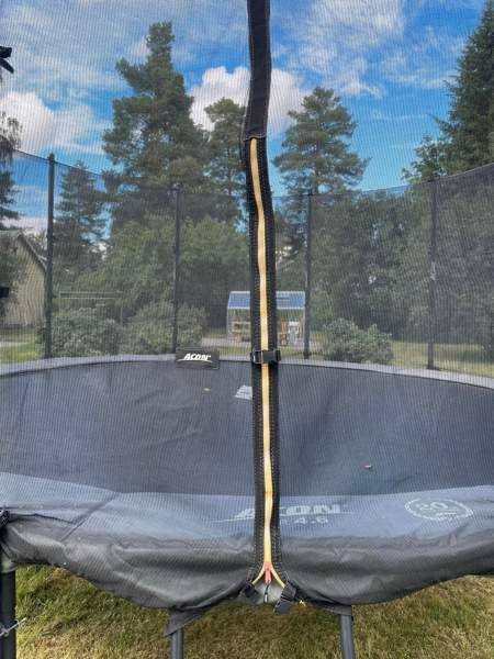 MYYTY: Trampoliini ACON Air 4,6m (+ ACON -turvaverkko) Haemeenlinna – foto 3