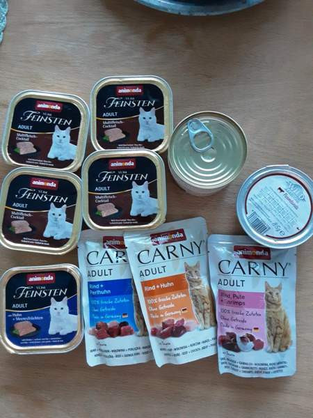 Kissanruokaa annetaan VARATTU Vantaa – foto 1